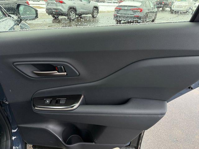 2025 Toyota Crown Signia XLE