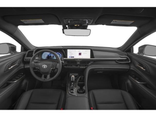 2025 Toyota Crown Signia XLE