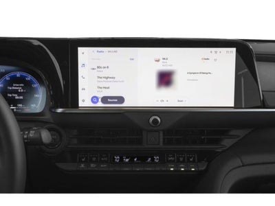 2025 Toyota Crown Signia XLE