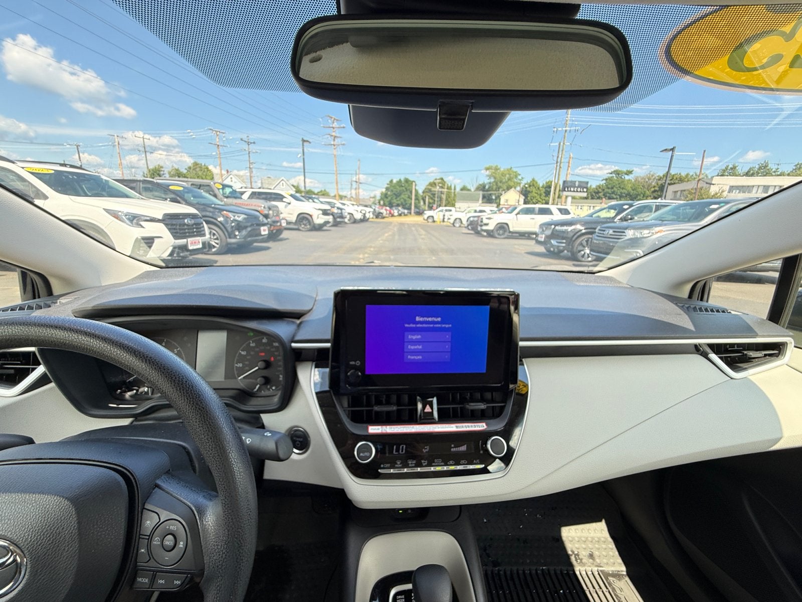 2025 Toyota Corolla Hybrid LE