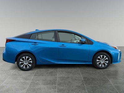 2019 Toyota Prius XLE