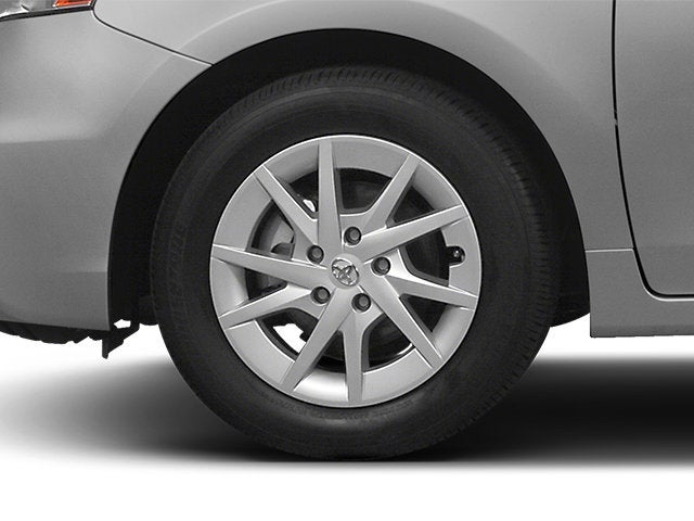 2014 Toyota Prius v Two
