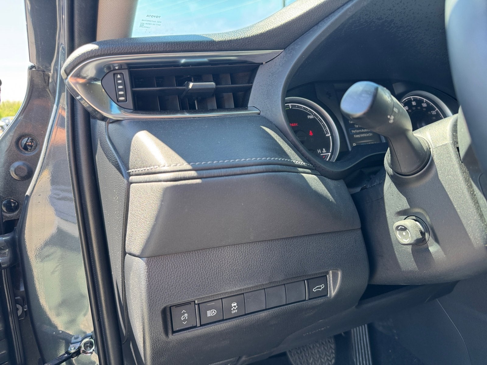 2022 Toyota Venza LE