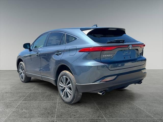 2022 Toyota Venza LE