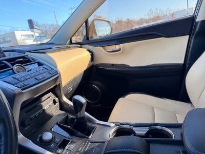 2016 Lexus NX 300h 300h