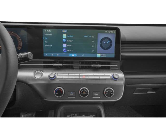 2025 Hyundai KONA SE