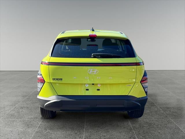 2025 Hyundai KONA SE