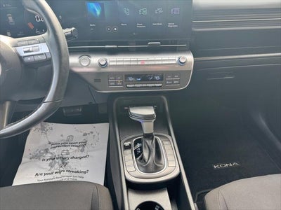 2024 Hyundai KONA SEL