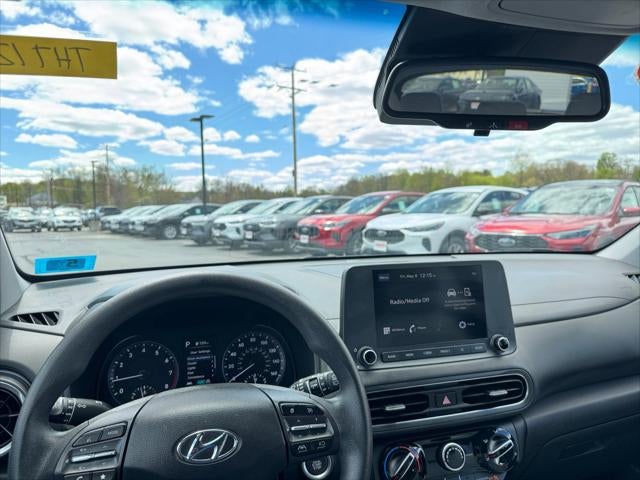 2023 Hyundai KONA SEL