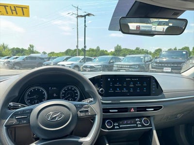 2023 Hyundai SONATA SEL