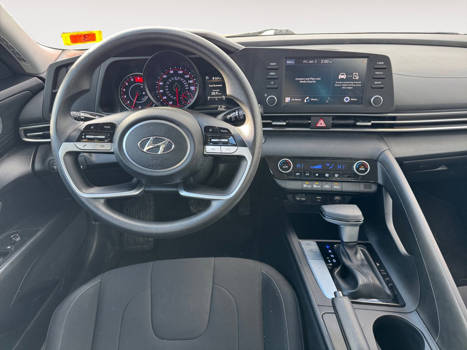 2022 Hyundai ELANTRA SEL