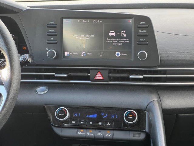 2022 Hyundai ELANTRA SEL