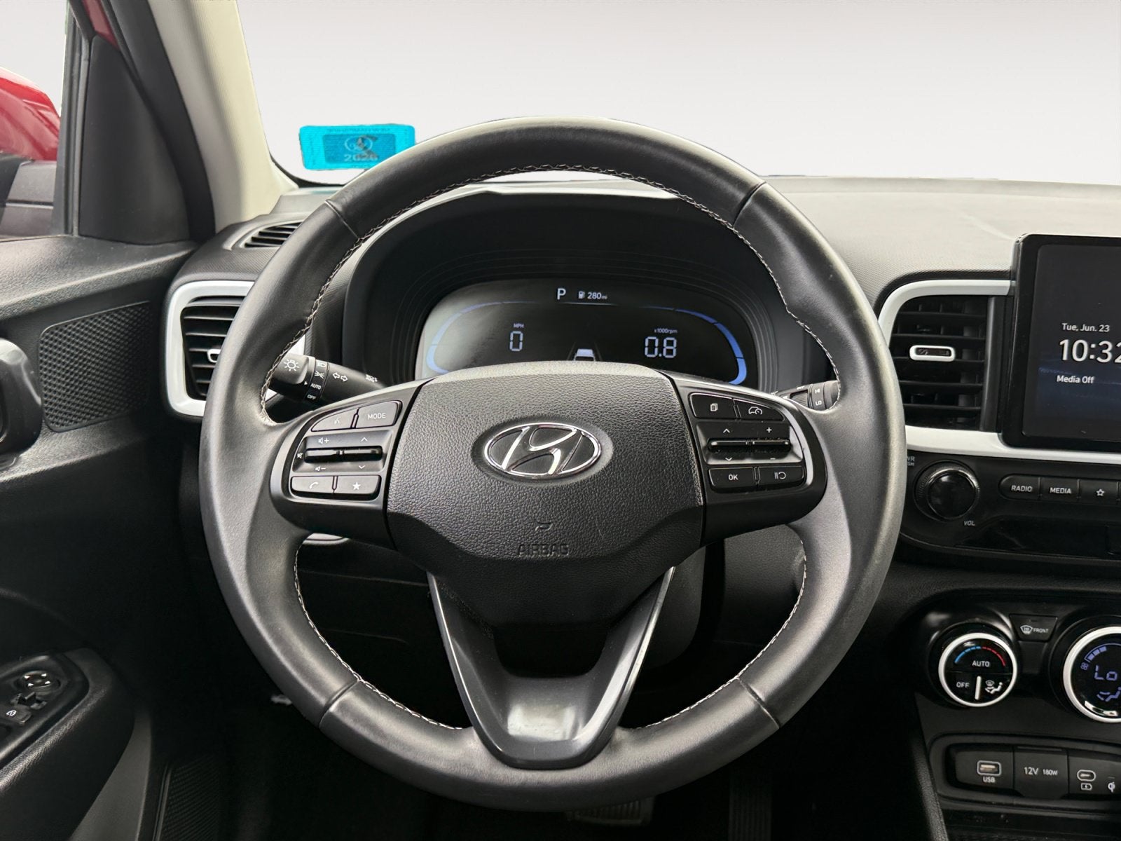 2023 Hyundai VENUE Limited