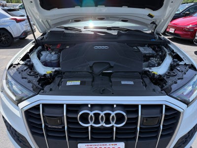2022 Audi Q7 Premium Plus