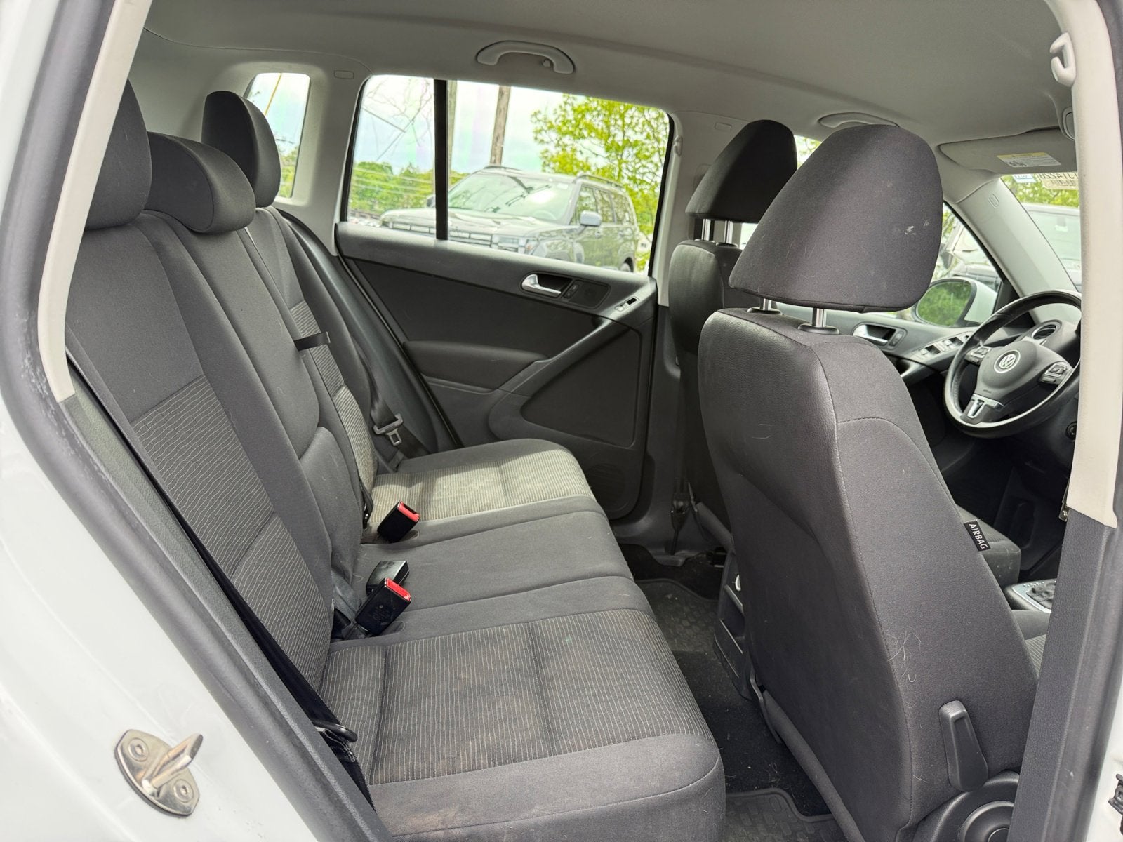 2015 Volkswagen Tiguan S