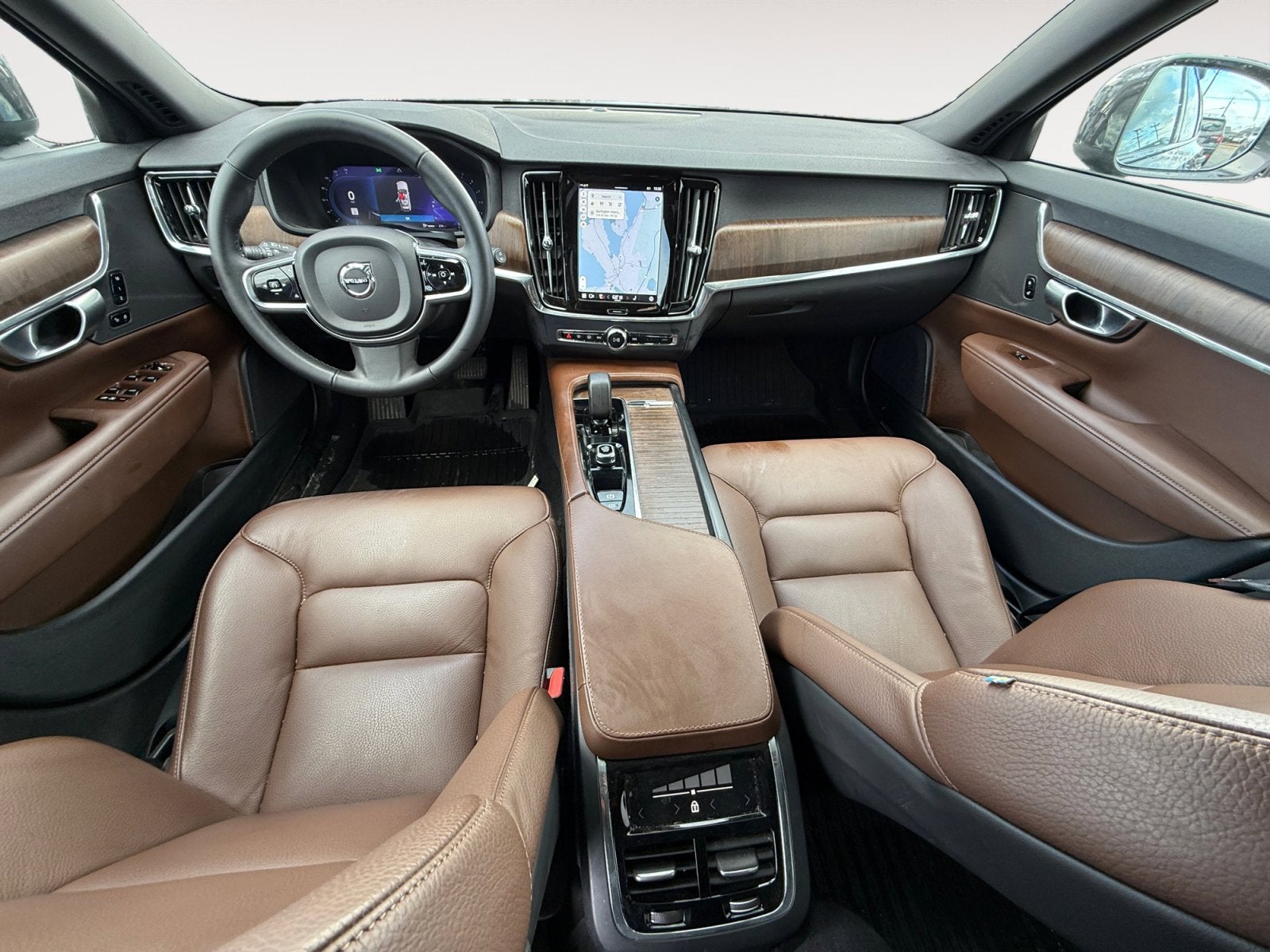 2024 Volvo V90 Cross Country Plus