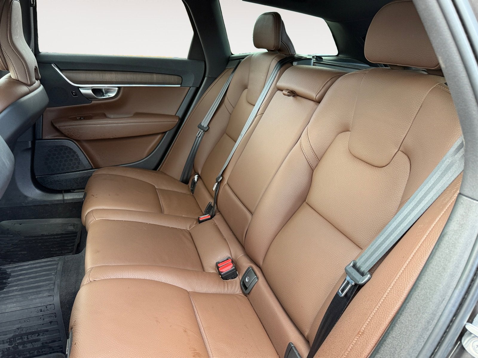 2024 Volvo V90 Cross Country Plus