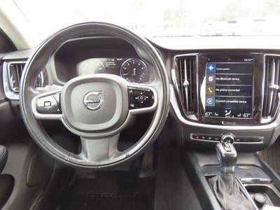 2020 Volvo V60 Cross Country T5