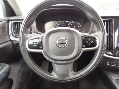 2020 Volvo V60 Cross Country T5