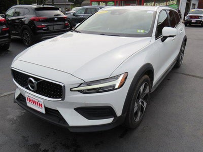 2020 Volvo V60 Cross Country T5