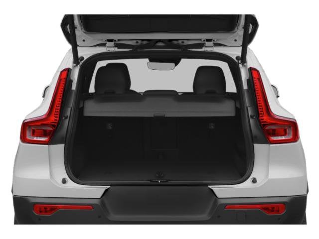 2020 Volvo XC40 Momentum