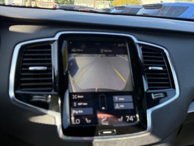 2018 Volvo XC90 Momentum