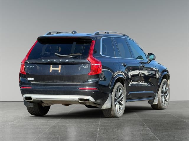 2018 Volvo XC90 Momentum