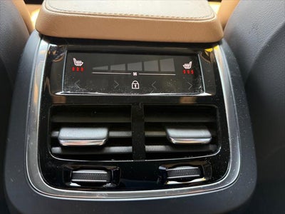 2022 Volvo XC90 Inscription