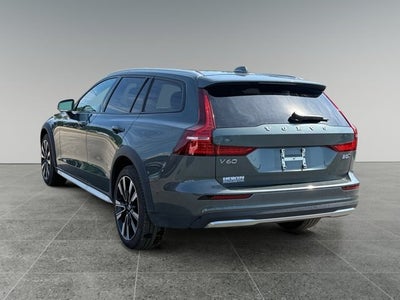 2026 Volvo V60 Cross Country Ultra