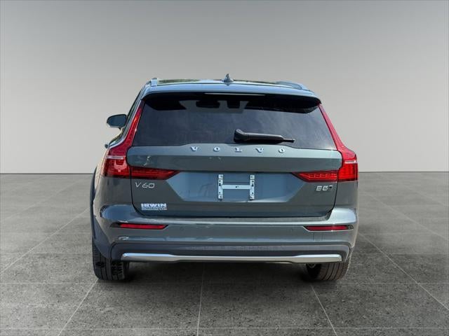 2026 Volvo V60 Cross Country Ultra