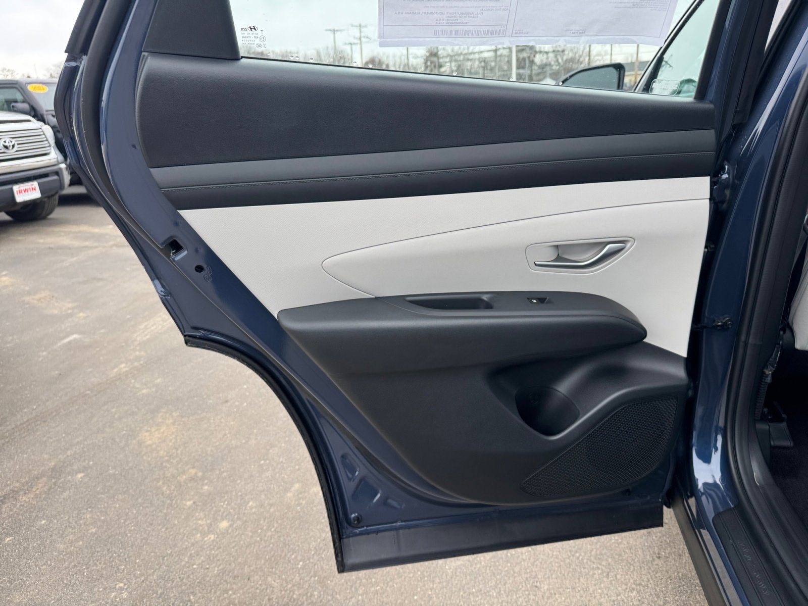 2026 Hyundai TUCSON SE