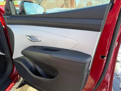 2026 Hyundai TUCSON SE AWD