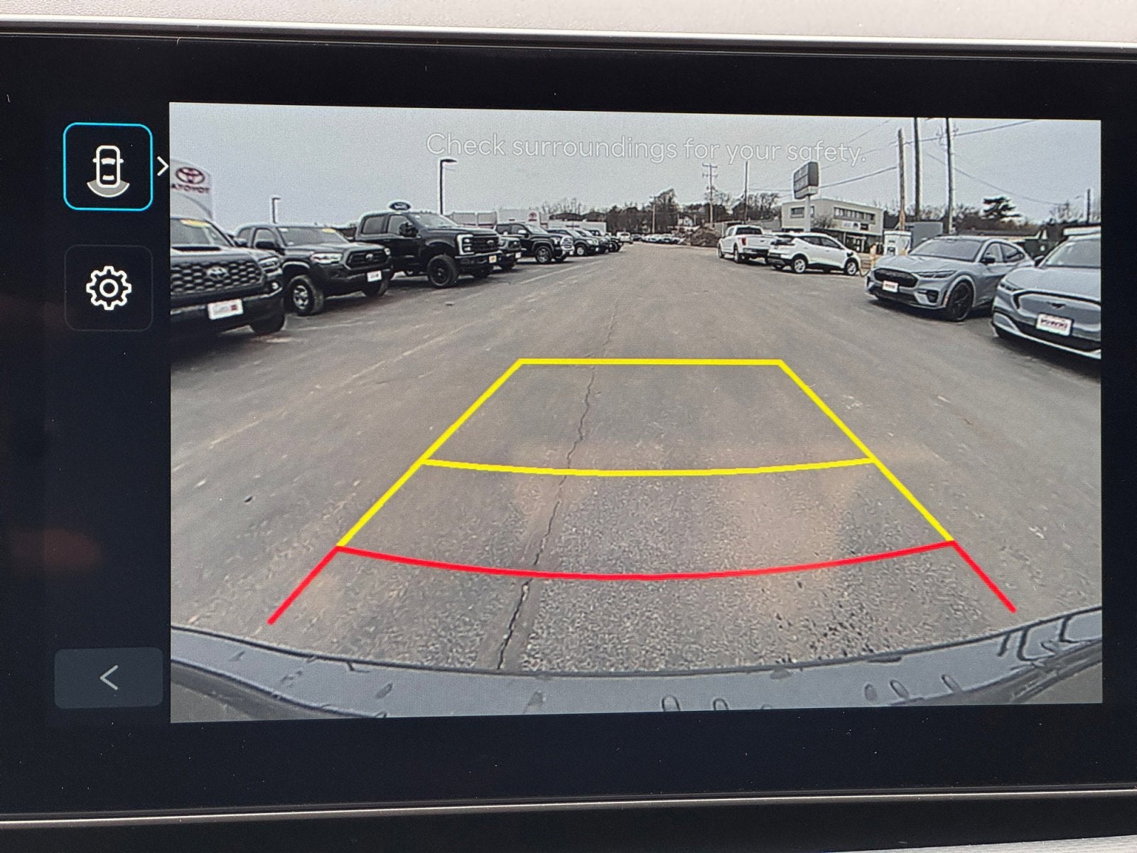 2026 Hyundai TUCSON SE