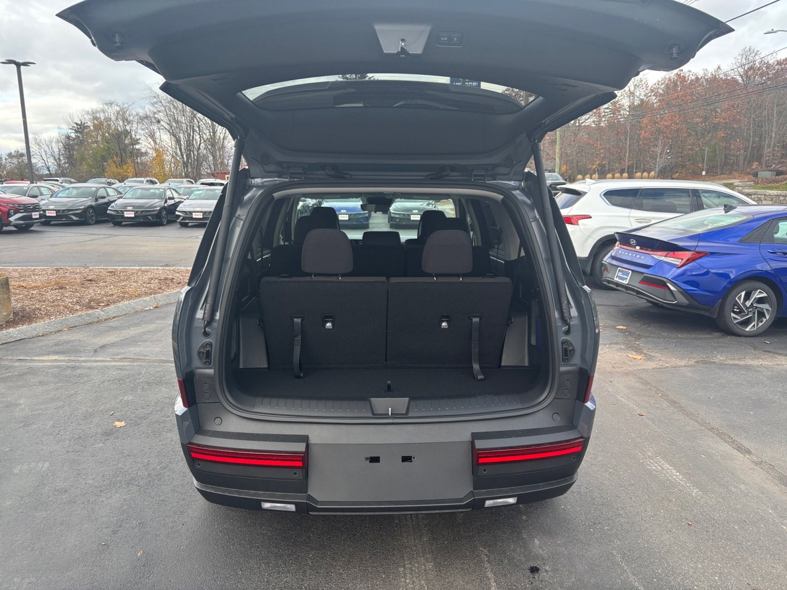 2026 Hyundai SANTA FE HYBRID SE