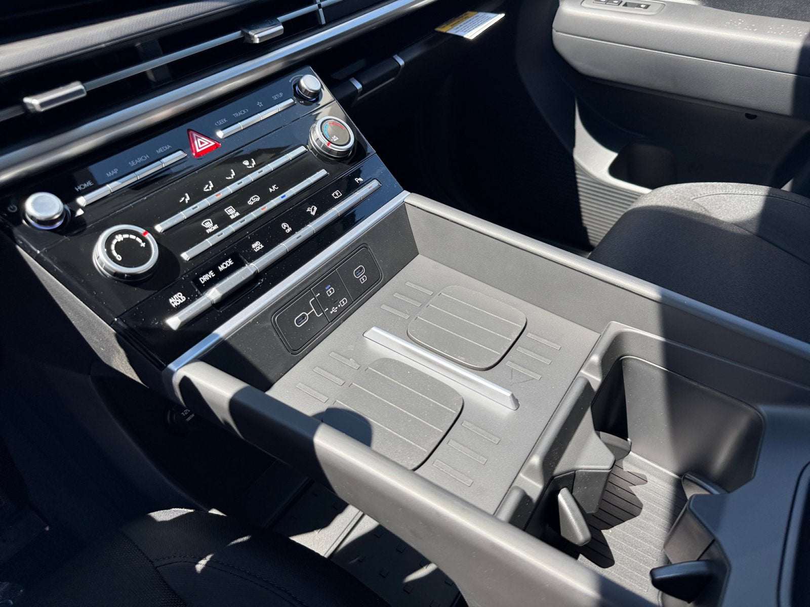 2026 Hyundai SANTA FE SE AWD