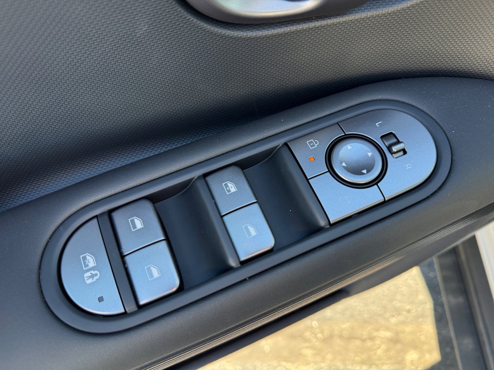 2025 Hyundai IONIQ 5 SE