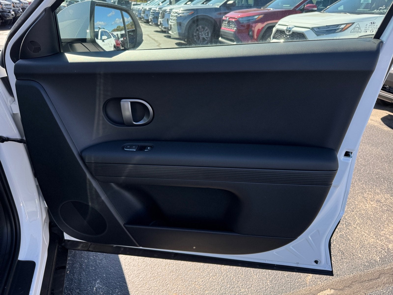 2025 Hyundai IONIQ 5 SE