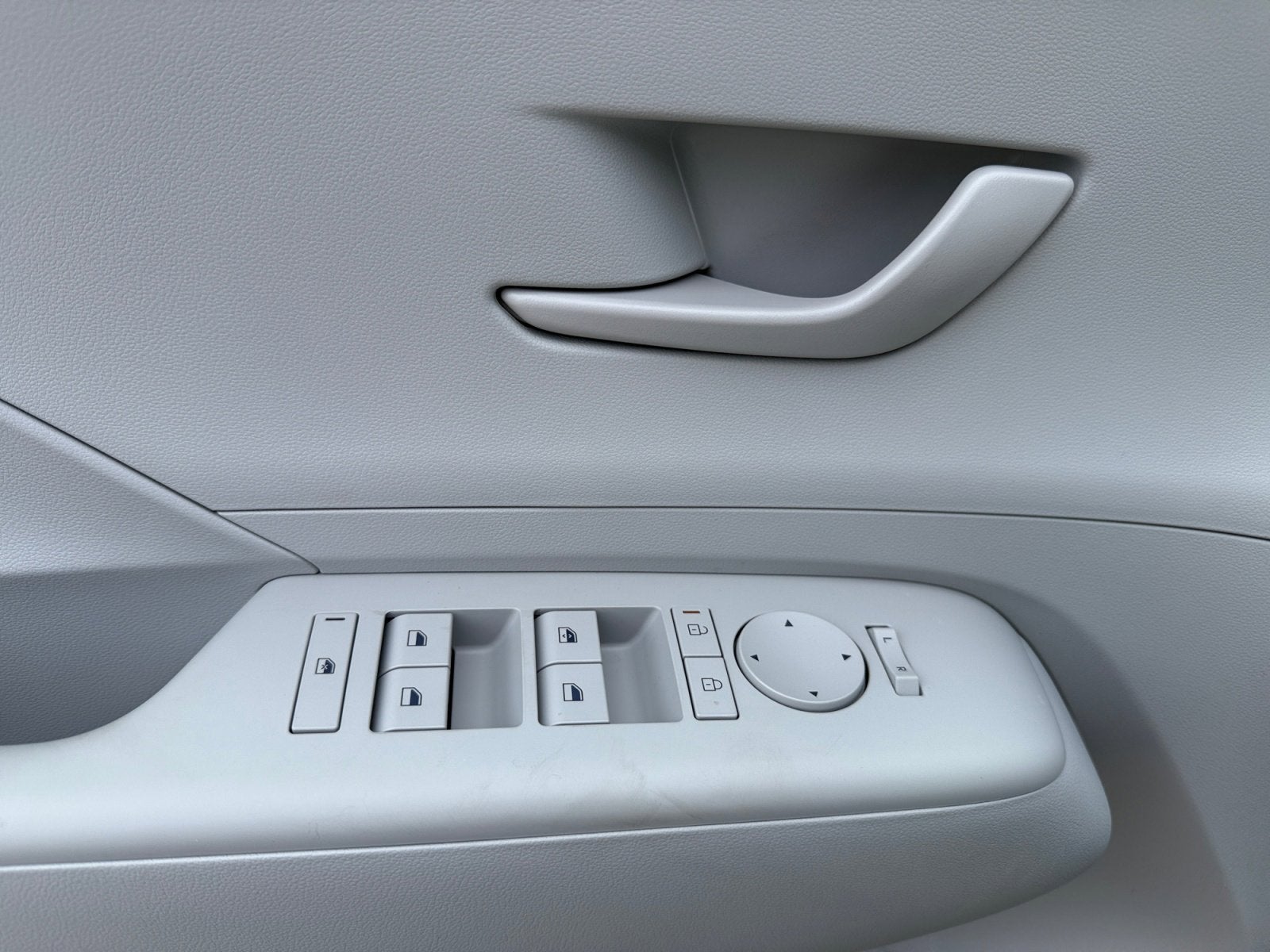 2026 Hyundai KONA SE AWD