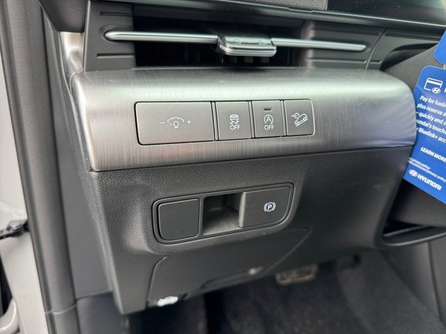 2026 Hyundai KONA SE AWD