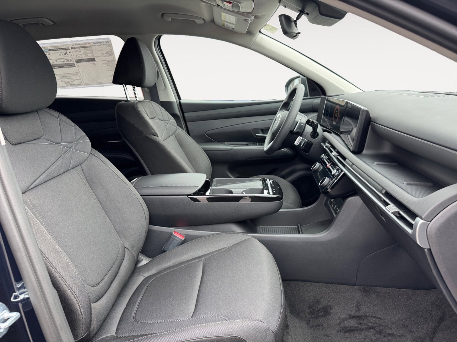 2026 Hyundai TUCSON HYBRID SEL AWD