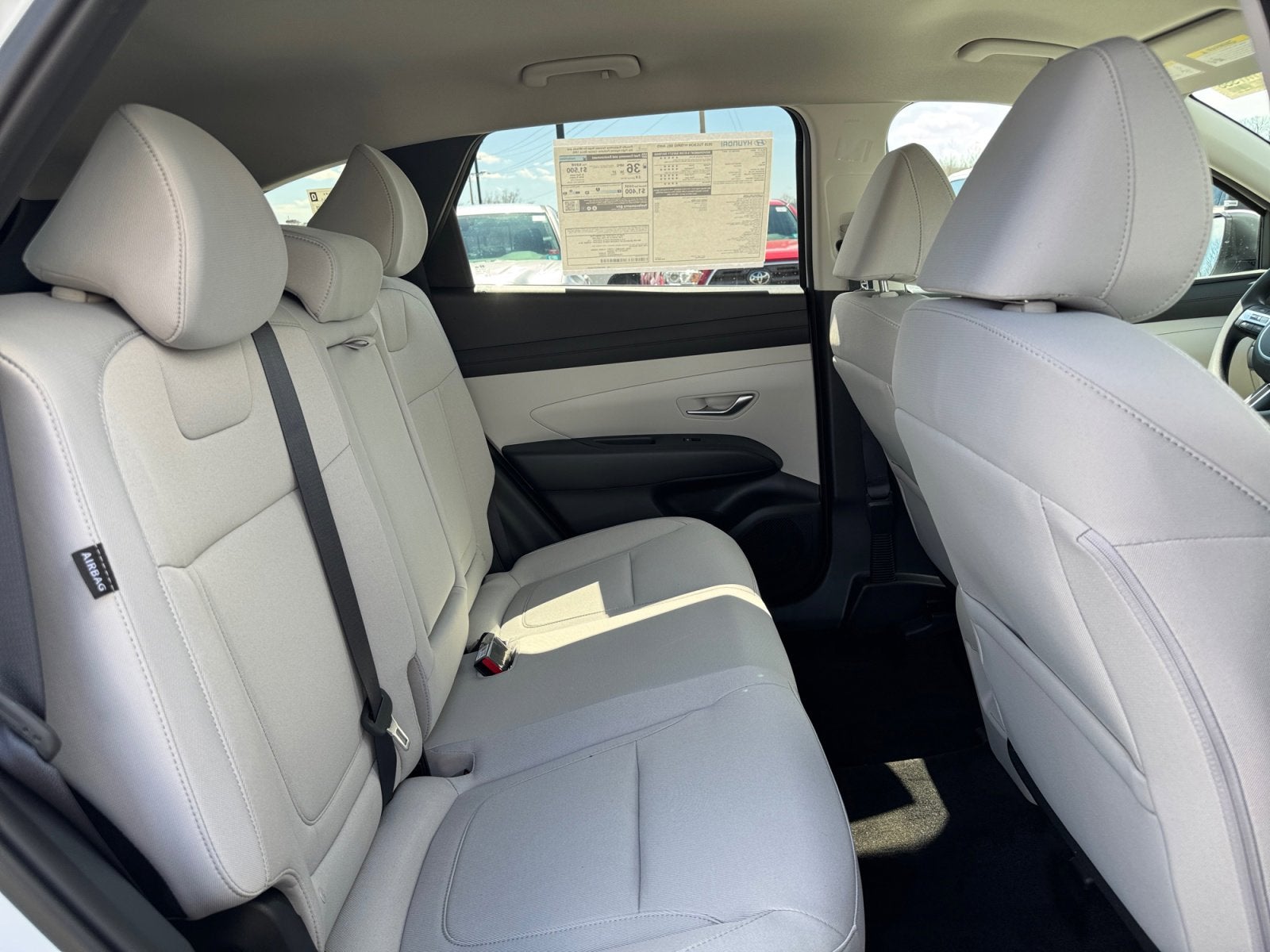 2026 Hyundai TUCSON HYBRID SEL AWD