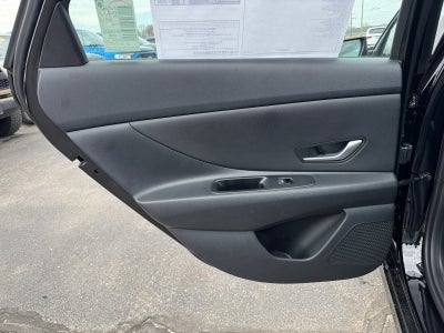 2026 Hyundai ELANTRA SE