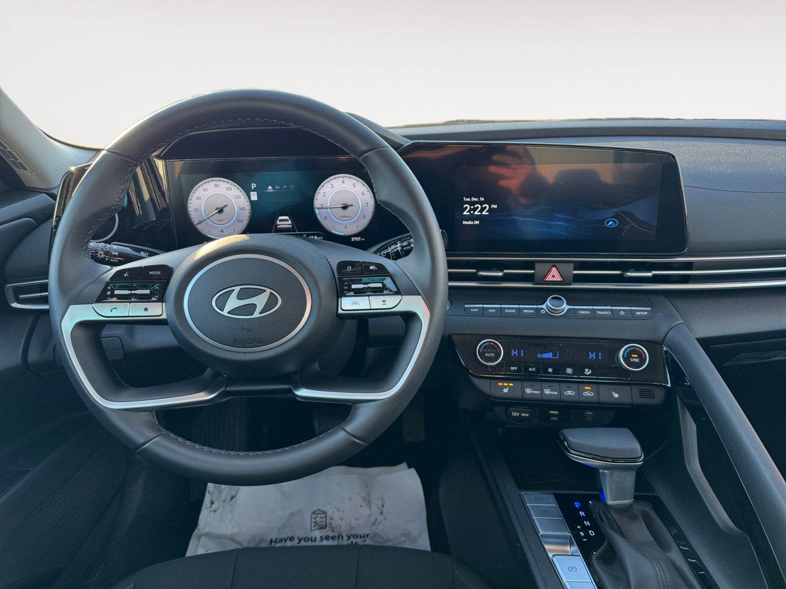 2025 Hyundai ELANTRA SEL Convenience