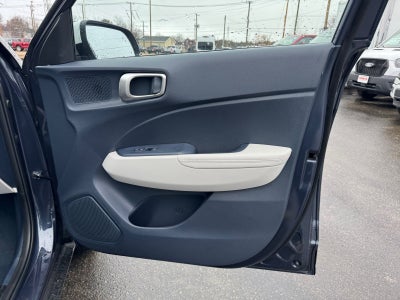 2026 Hyundai VENUE SEL W/Two-Tone Roof